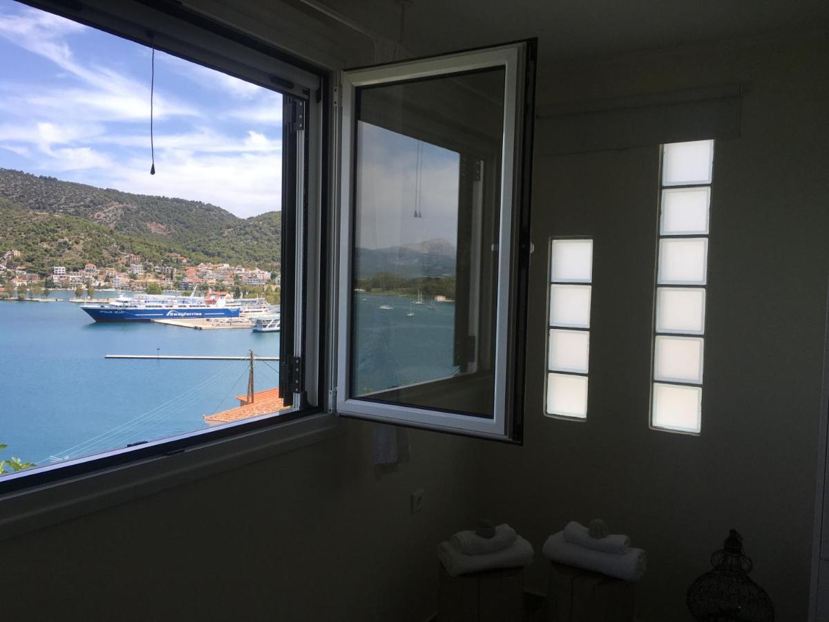Kasteli Suite Poros Town Eksteriør billede
